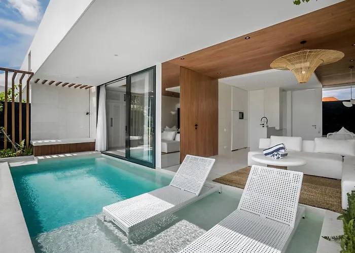 Villa Maria - Serene 1br Pool With Views *